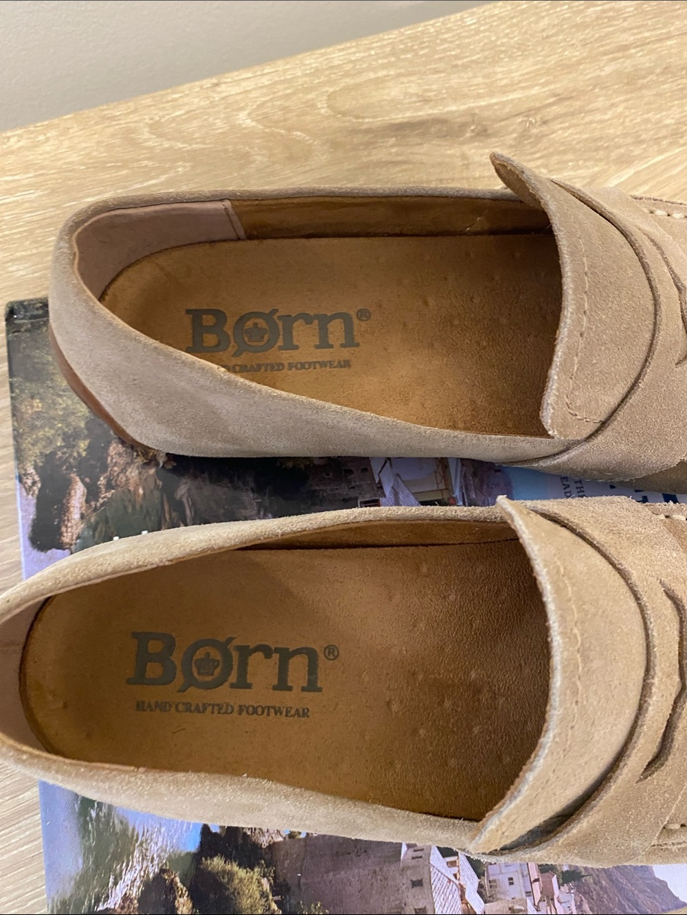 BORN - Picture 2 of 10